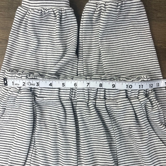 Böhme Women’s Essential White and Black Striped Joggers, size small - Picture 4 of 9